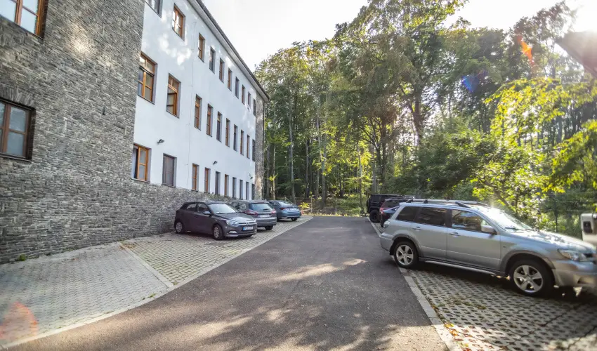 4 �vszak Hegyihotel M�trah�za - M�rcius 15.