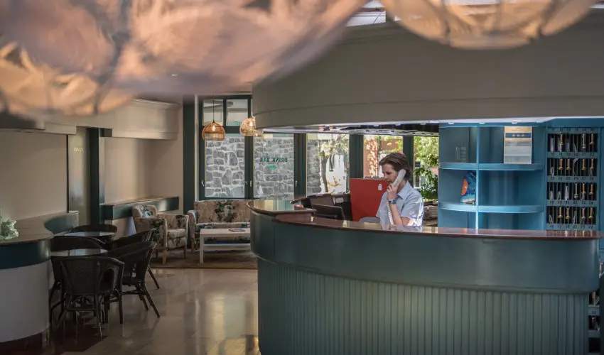 Abb�zia Club Hotel K�k Keszthely - M�rcius 15. 