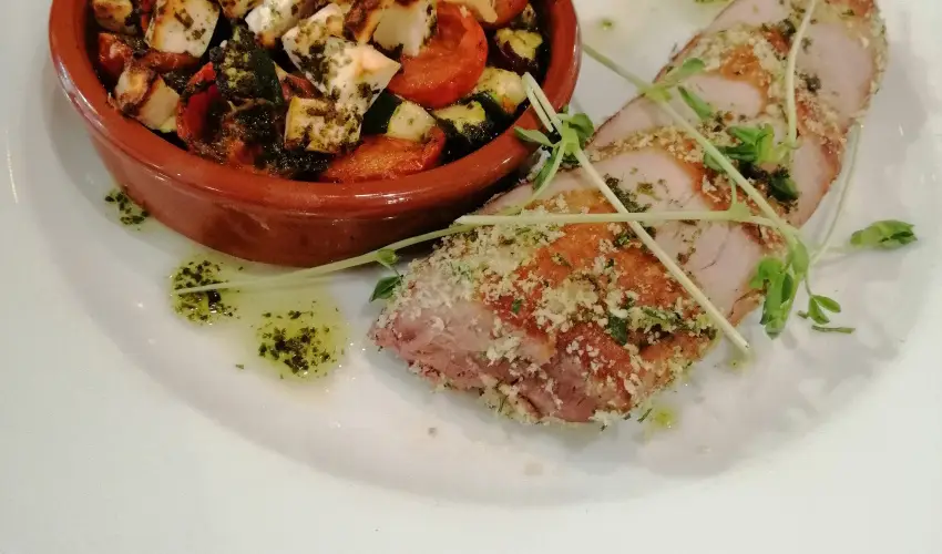 Airport Hotel Budapest Vecs�s - M�rcius 15.  (min. 3 �j)