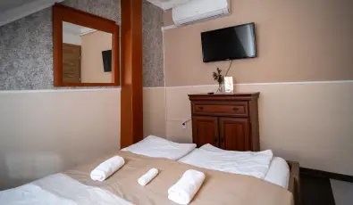 Ambr�zia Sz�ll�shely �s �tterem Miskolctapolca