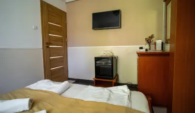 Ambr�zia Sz�ll�shely �s �tterem Miskolctapolca