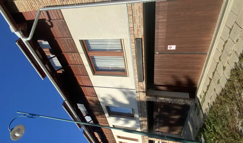 Angyal Apartman Gyula Gyula - M�rcius 15. (min. 3 �j)