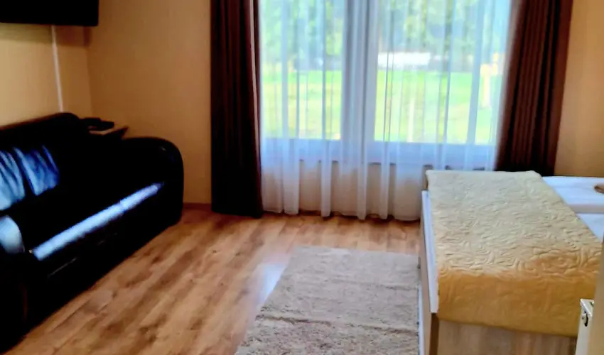 Angyal Apartman Gyula Gyula - M�rcius 15. (min. 3 �j)