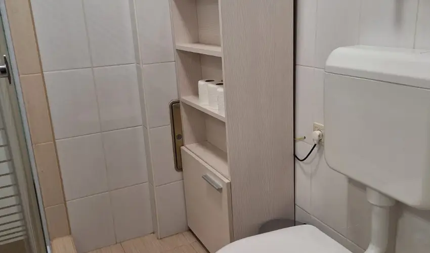 Angyal Apartman Gyula Gyula - M�rcius 15. (min. 3 �j)