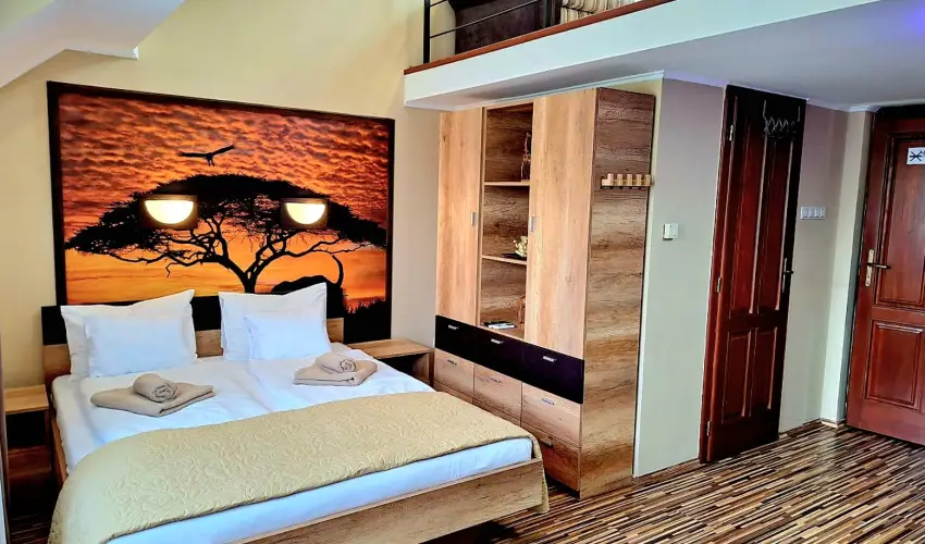 Angyal Apartman Gyula Gyula - M�rcius 15. (min. 3 �j)