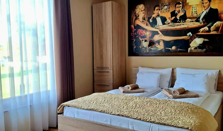 Angyal Apartman Gyula Gyula - M�rcius 15. (min. 3 �j)