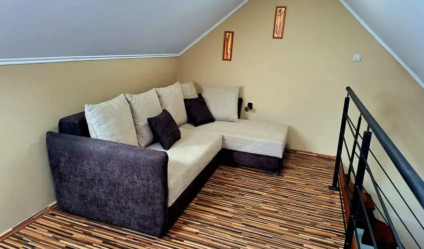 Angyal Apartman Gyula Gyula - M�rcius 15. (min. 3 �j)