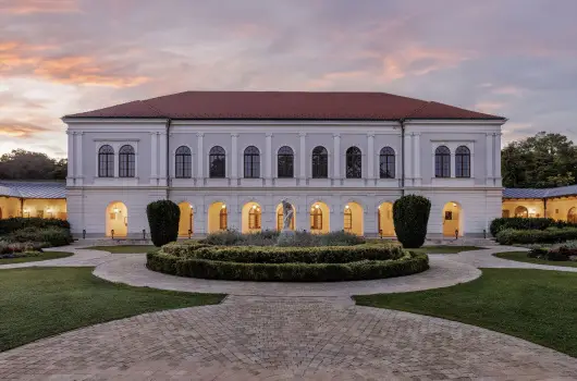 Anna Grand Hotel - M�rcius 15. 