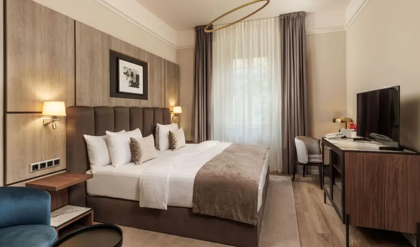 Anna Grand Hotel Balatonf�red - M�rcius 15. 