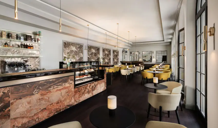 Anna Grand Hotel Balatonf�red - M�rcius 15. 