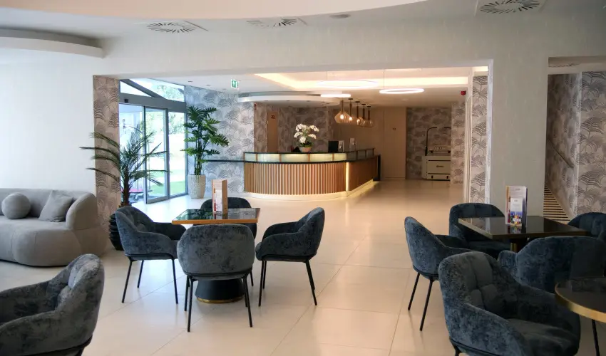 AquaMed Hotel Hark�ny - M�rcius 15.