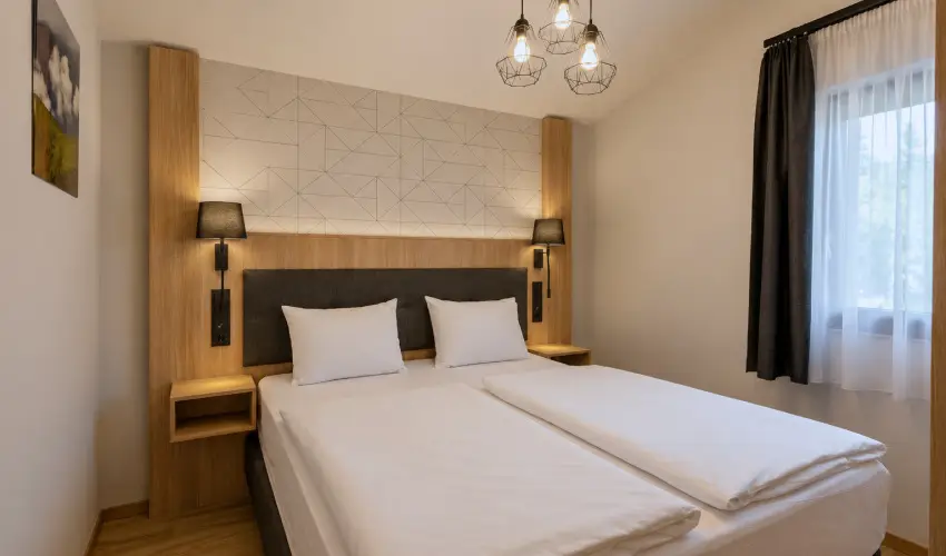 AquaMed Hotel Hark�ny - M�rcius 15.