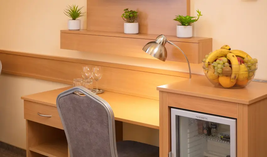 Aquasol Resort Mosonmagyar�v�r - M�rcius 15. 