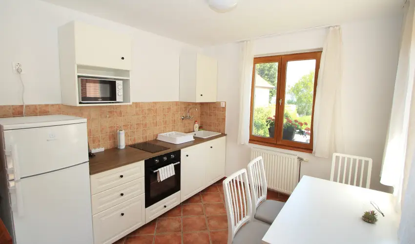 Aquilo Apartmanok Tihany - M�rcius 15.