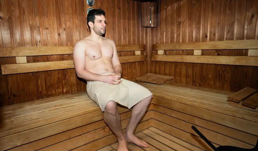 Aranyhomok Hotel Business & Relax Kecskem�t - M�rcius 15. 