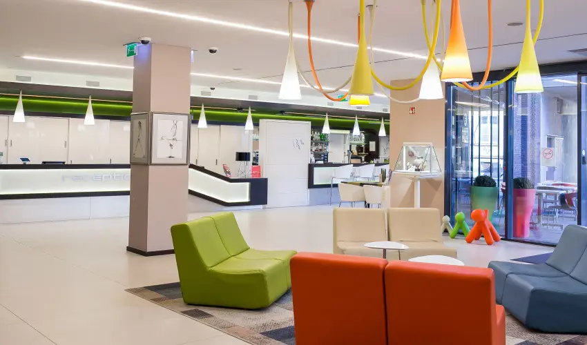 Art Hotel Szeged Szeged - M�rcius 15. 