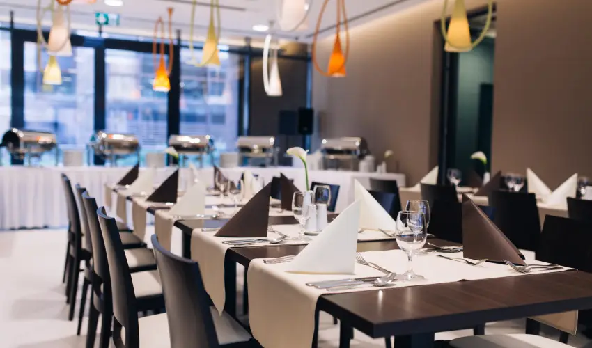 Art Hotel Szeged Szeged - M�rcius 15. 