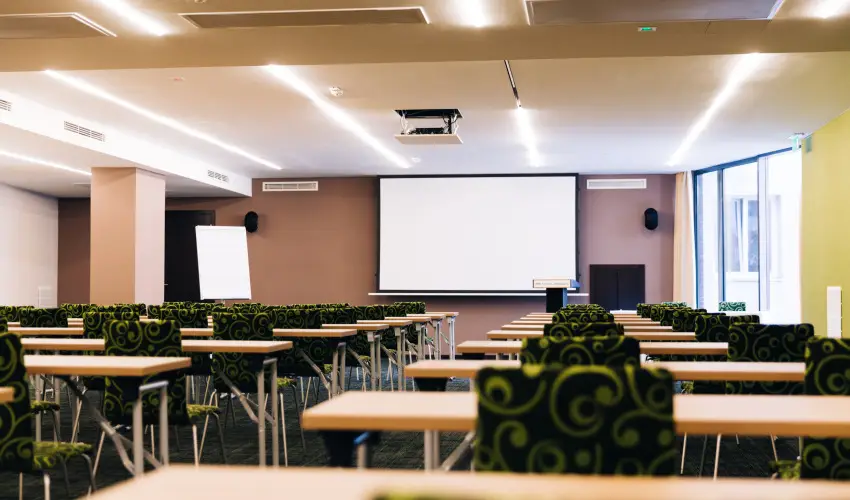 Art Hotel Szeged Szeged - M�rcius 15. 