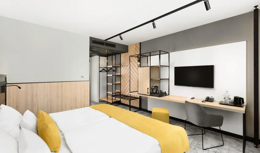 Art Hotel Szeged Szeged - M�rcius 15. 