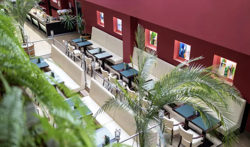 Art Hotel Zalakaros - M�rcius 15. 