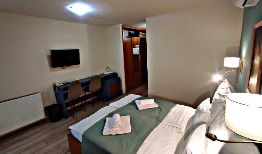 �trium Hotel Hark�ny - M�rcius 15.