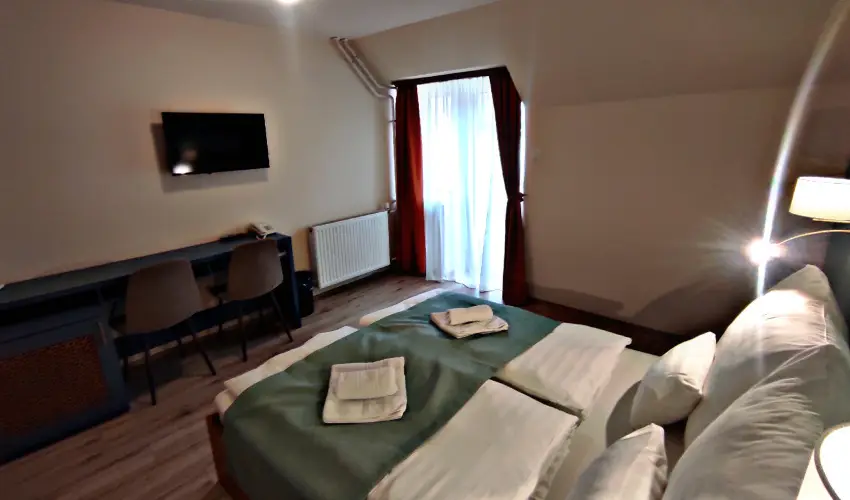 �trium Hotel Hark�ny - M�rcius 15.