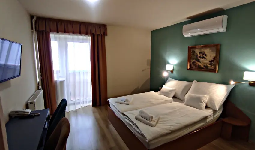 �trium Hotel Hark�ny - M�rcius 15.