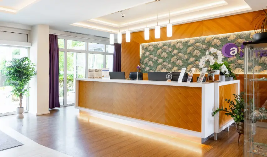 Aurora Hotel Miskolctapolca - M�rcius 15. 