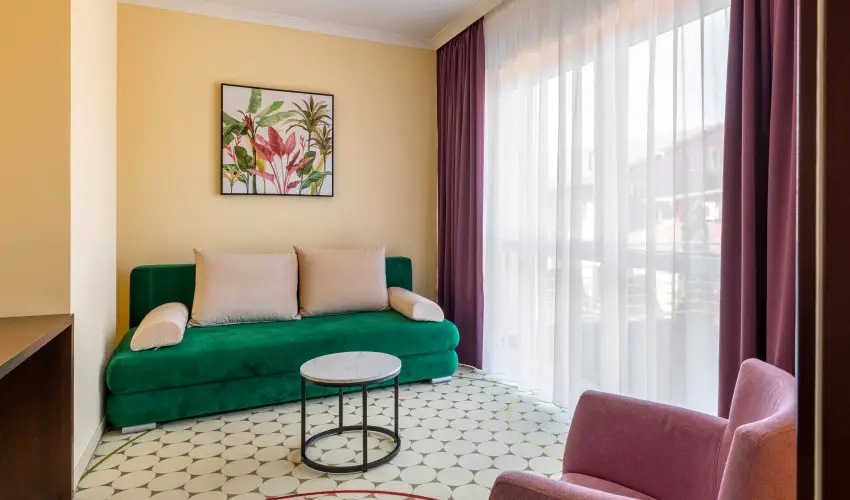Aurora Hotel Miskolctapolca - M�rcius 15. 