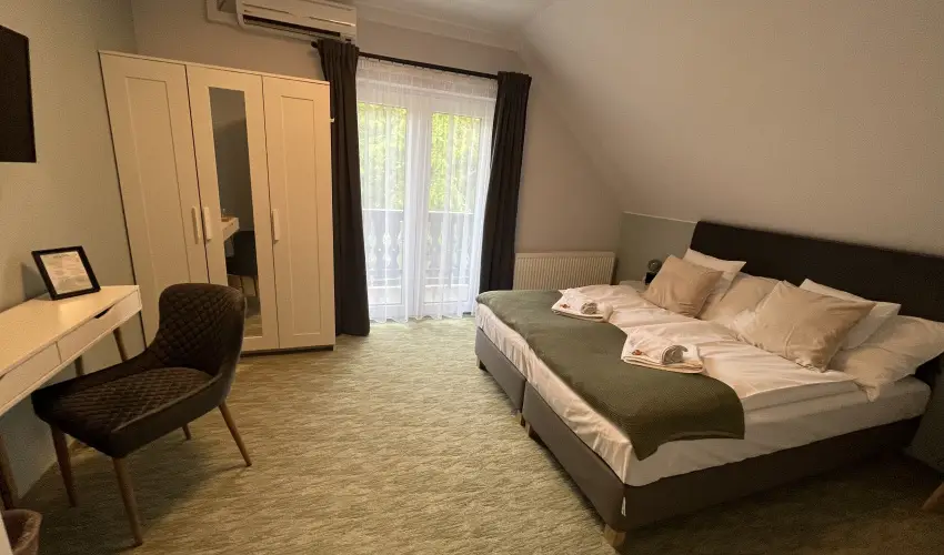 Aventurin House R�vf�l�p - M�rcius 15. (min. 2 �j)