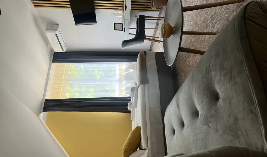 Aventurin House R�vf�l�p - M�rcius 15. (min. 2 �j)