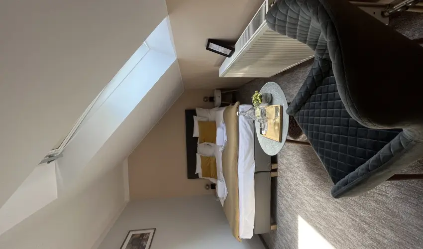 Aventurin House R�vf�l�p - M�rcius 15. (min. 2 �j)