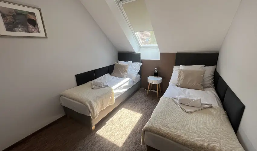 Aventurin House R�vf�l�p - M�rcius 15. (min. 2 �j)