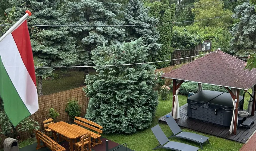 Aventurin House R�vf�l�p - M�rcius 15. (min. 2 �j)
