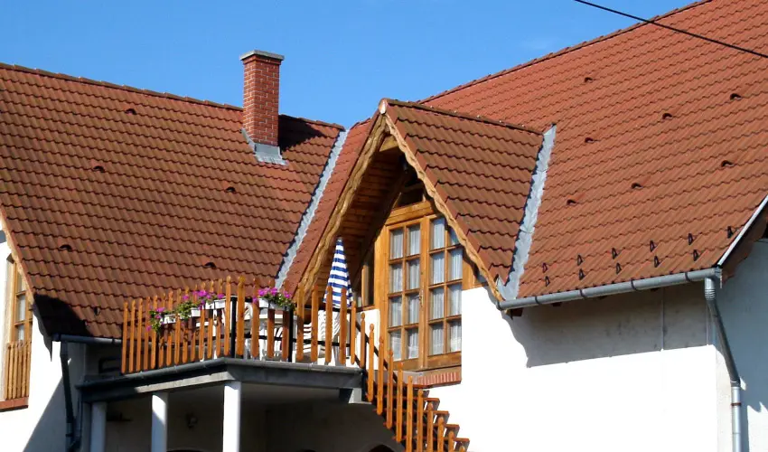 Balla Apartmanh�z Si�fok - M�rcius 15. (min. 2 �j)