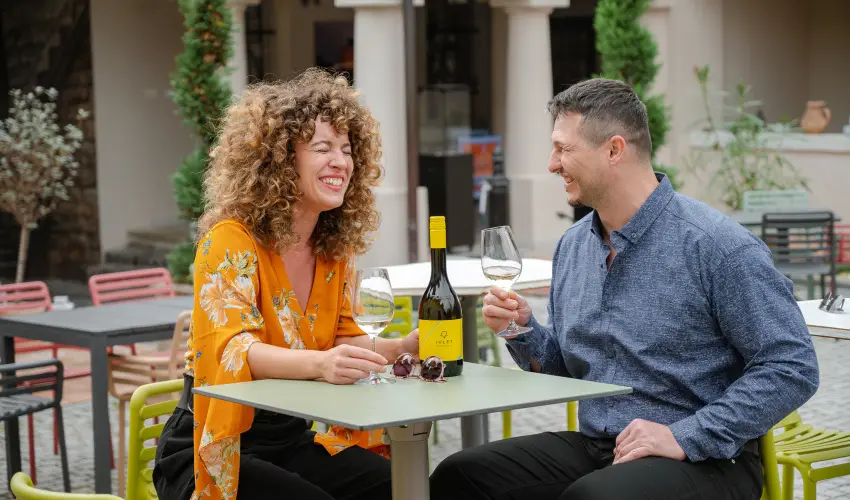 Barka Gal�ria Hotel �s �tterem T�llya - M�rcius 15.