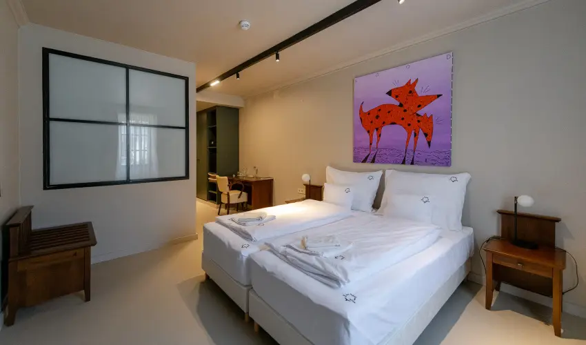 Barka Gal�ria Hotel �s �tterem T�llya - M�rcius 15.