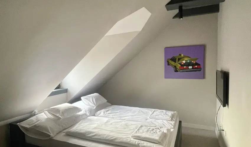 Barka Gal�ria Hotel �s �tterem T�llya - M�rcius 15.