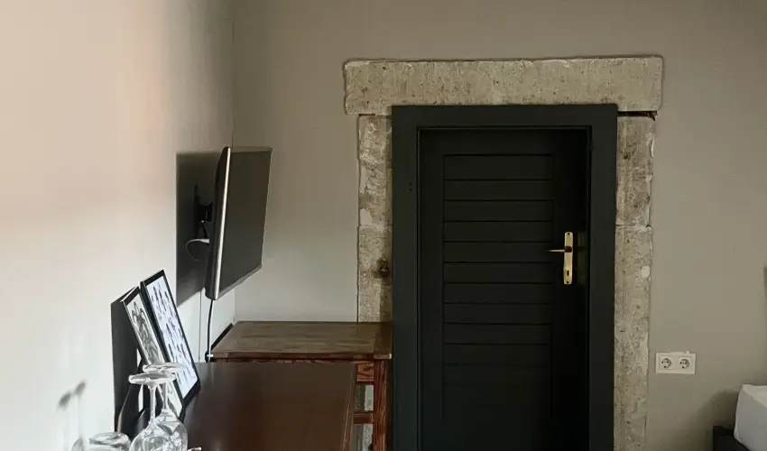 Barka Gal�ria Hotel �s �tterem T�llya - M�rcius 15.