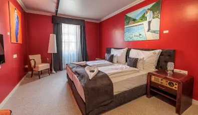 Barka Gal�ria Hotel �s �tterem T�llya