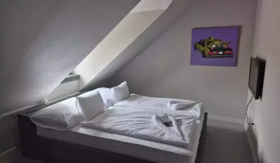 Barka Gal�ria Hotel �s �tterem T�llya