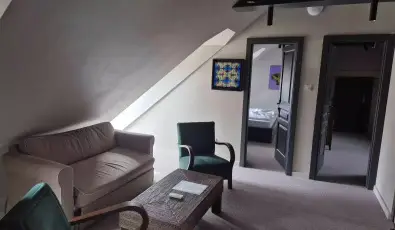 Barka Gal�ria Hotel �s �tterem T�llya