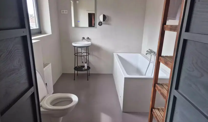 Barka Gal�ria Hotel �s �tterem T�llya - M�rcius 15.