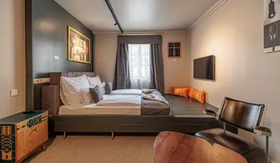 Barka Gal�ria Hotel �s �tterem T�llya