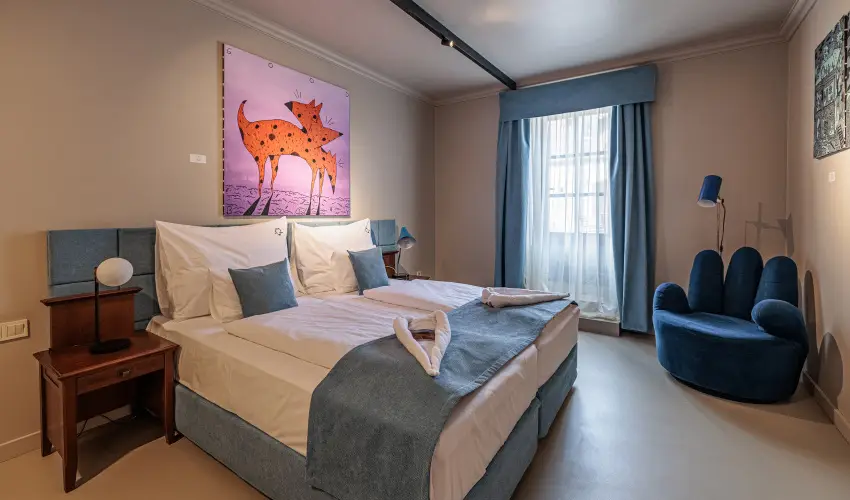 Barka Gal�ria Hotel �s �tterem T�llya - M�rcius 15.