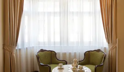 Barokk Hotel Promen�d Gy�r