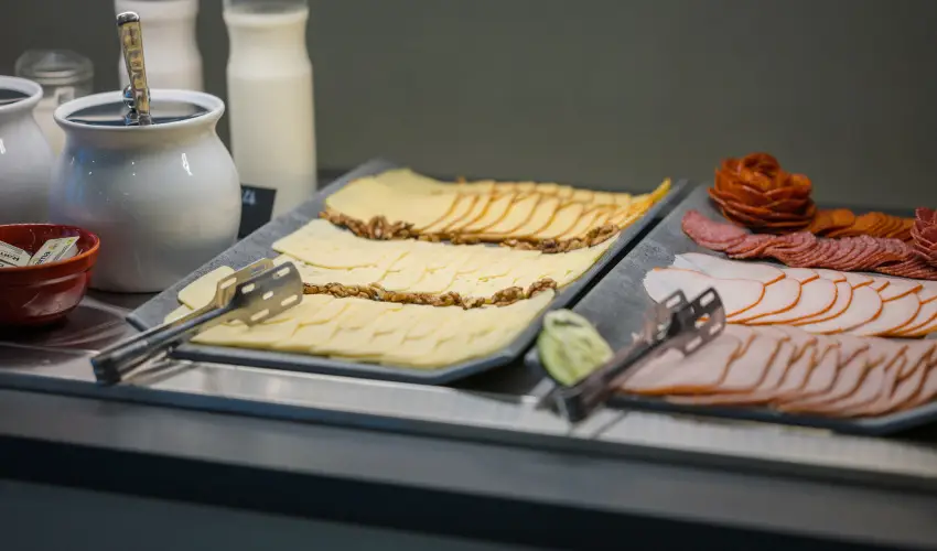 Baross Hotel by Mellow Mood Hotels Budapest - M�rcius 15. 