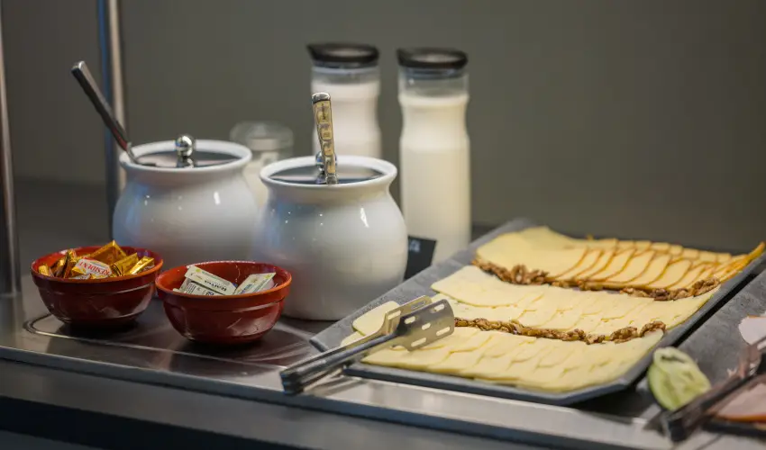 Baross Hotel by Mellow Mood Hotels Budapest - M�rcius 15. 