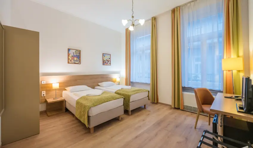 Baross Hotel by Mellow Mood Hotels Budapest - M�rcius 15. 
