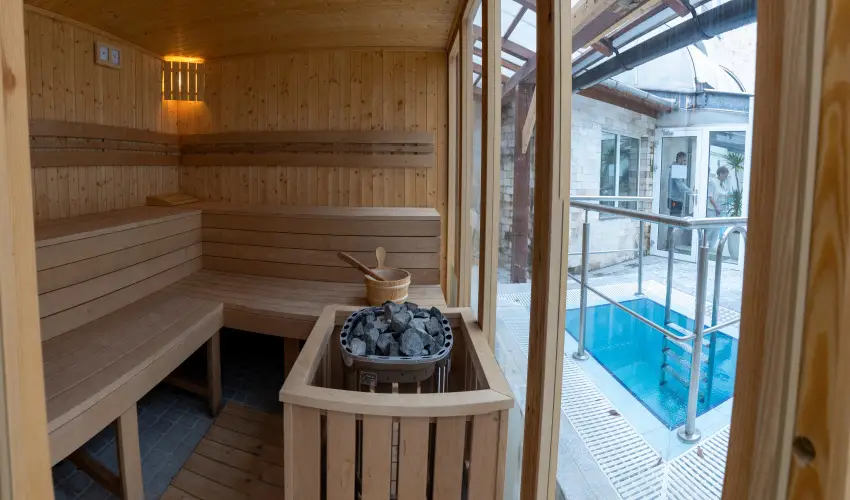 B�stya Konferencia �s Wellness Hotel Miskolctapolca - M�rcius 15.  (min. 3 �j)